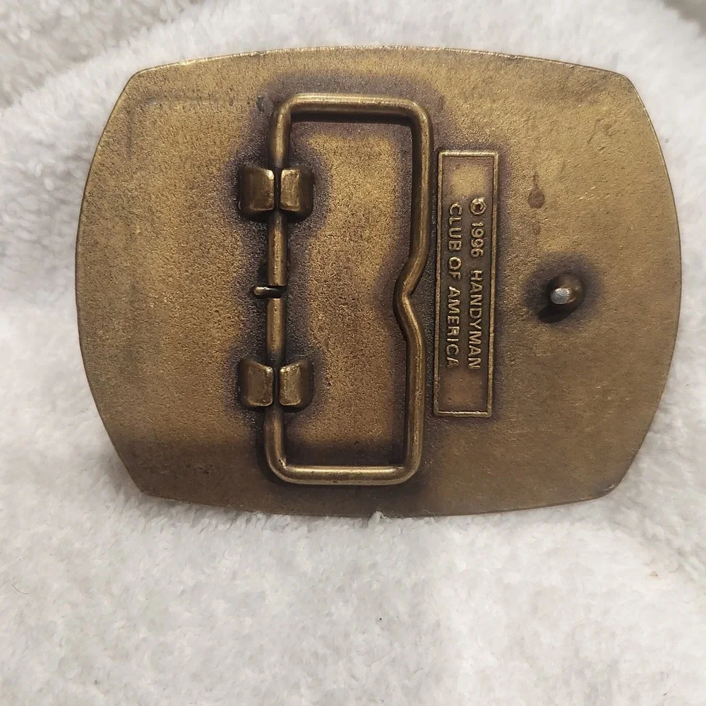 Belt Buckle Brass Tone Hammer Vintage 1996 Handyman Club of America Life‎ Member